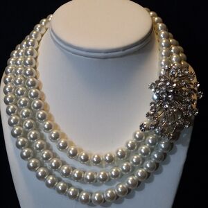 Three Stands Faux Pearl with Rhinestone Brooch